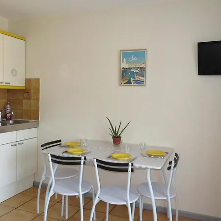 아파트 Avec Piscine A 1km De La Plage, Climatise Et Parking Prive A - Fr-1-338-569 *